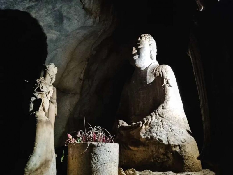 Núi Trầm: Viên ngọc Hà Nội