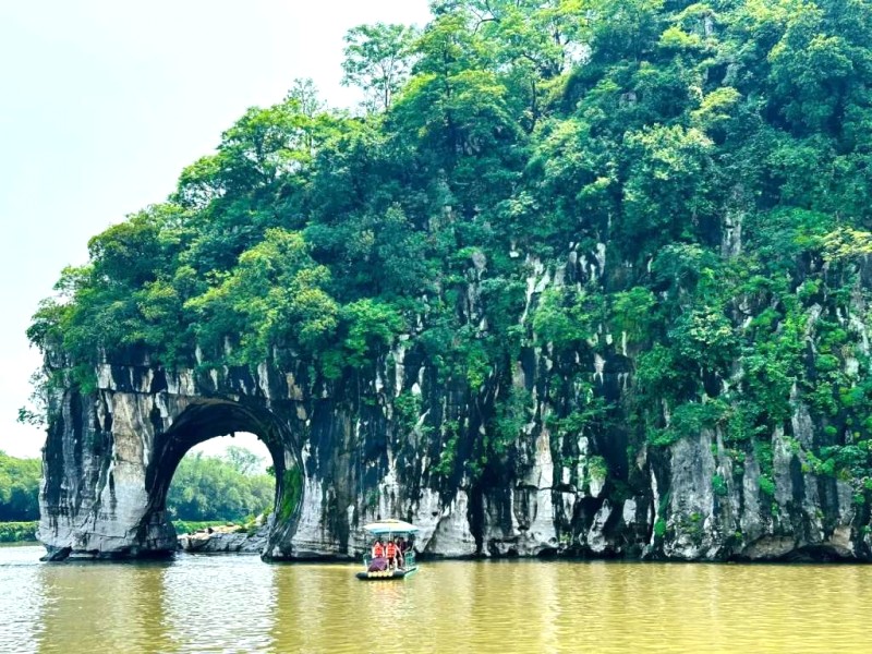 Quế Lâm: Thành phố ngôi sao, du lịch Trung Quốc.