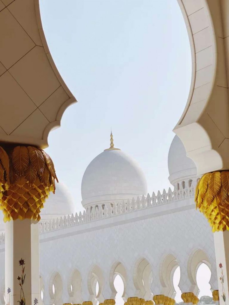 Khám phá Abu Dhabi: 2 ngày văn hóa UAE (66 ký tự)