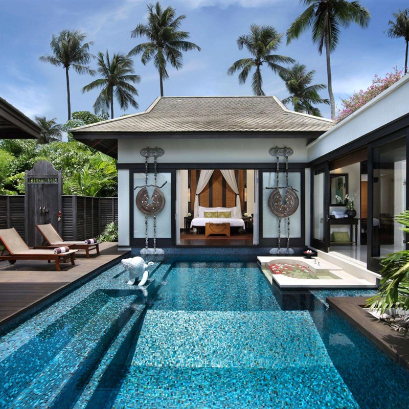 Phuket Paradise: Top Hotels & Places to Visit