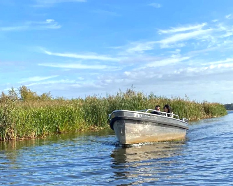 Giethoorn: Làng cổ tích gần Amsterdam