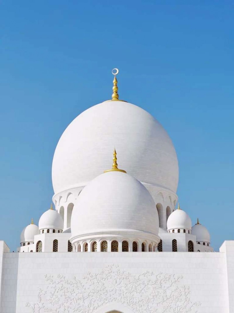 Khám phá Abu Dhabi: 2 ngày phiêu lưu văn hóa UAE.