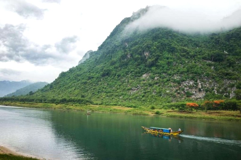 Quảng Bình: Miền Trung, du lịch tự túc.