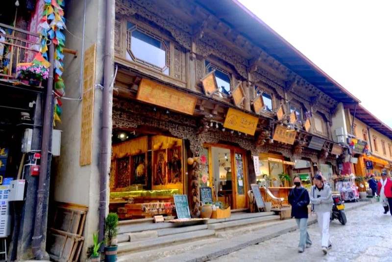 Thành cổ Ánh Trăng Dukezong (Độc Khắc Tông) - Shangri La