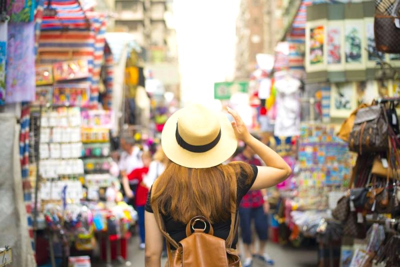 7 Top Things to Shop in Hong Kong