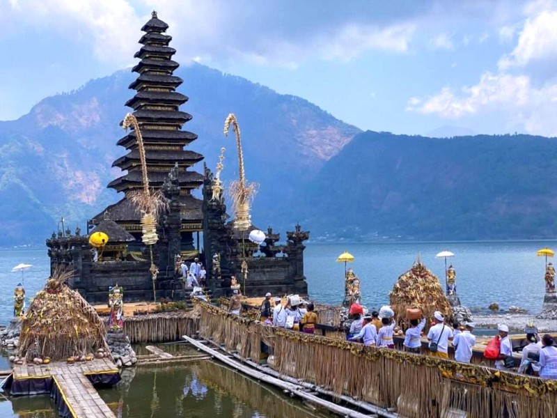 Bali tháng 2: Lễ hội rộn ràng!