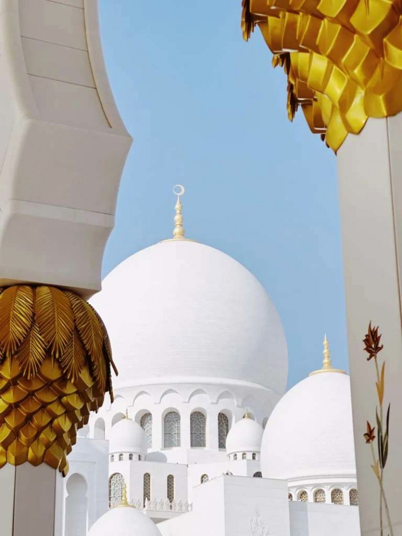 Khám phá Abu Dhabi: 2 ngày du lịch, trái tim văn hóa UAE