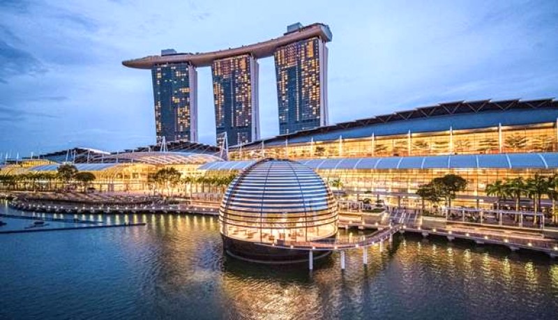 Khám phá thiên đường nổi: 5 sự thật về khách sạn trên thuyền Singapore!