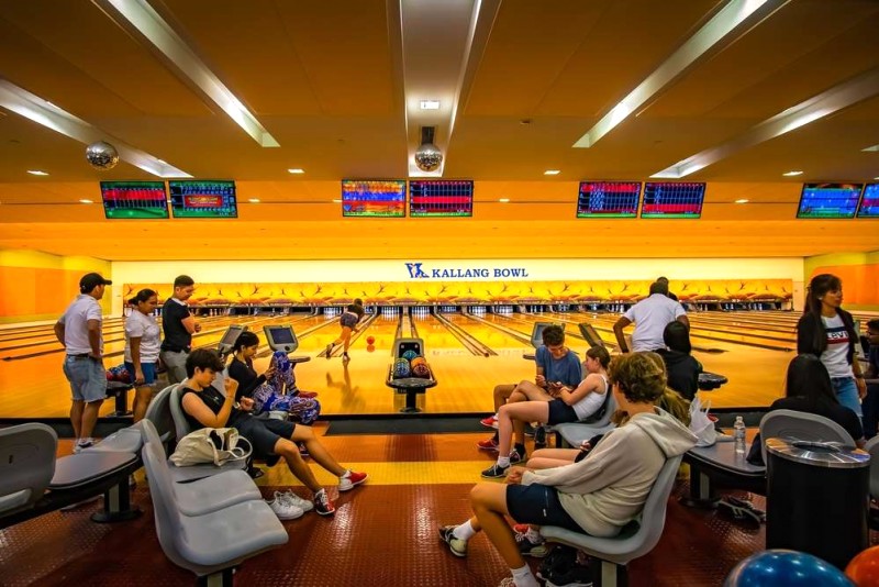 10 Địa điểm Bowling lý tưởng cho Team-Building ở Singapore