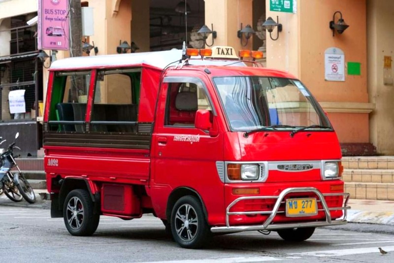 Thưởng thức Tuk Tuk Thái Lan: Tránh lừa đảo & mẹo hay