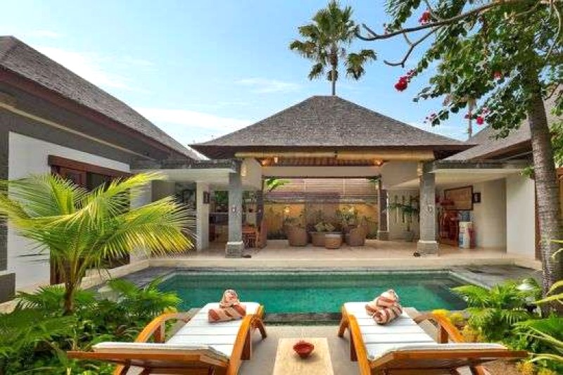 Khách sạn Seminyak sang trọng với hồ bơi riêng