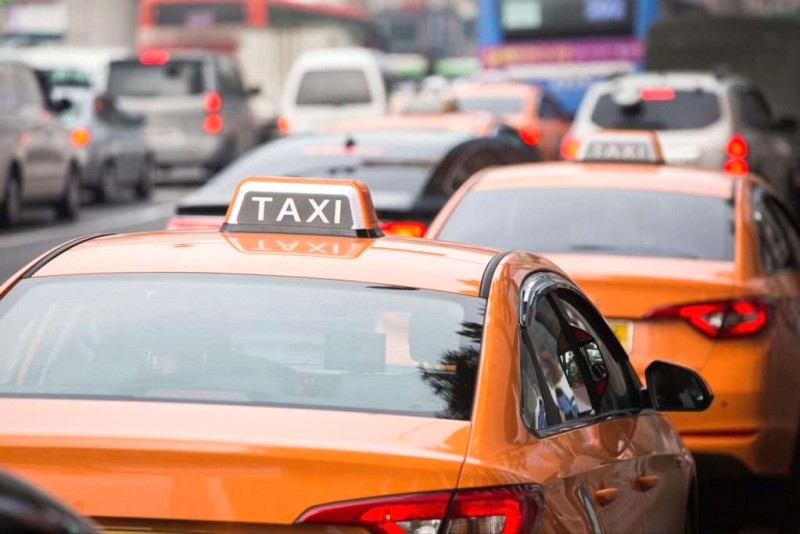 So sánh 6 hãng taxi Ba Đồn giá rẻ.