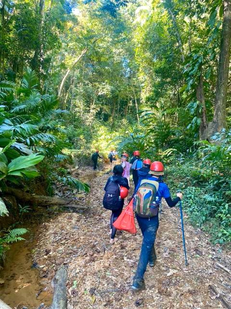 Trekking thác K50: Nàng tiên giữa núi rừng.